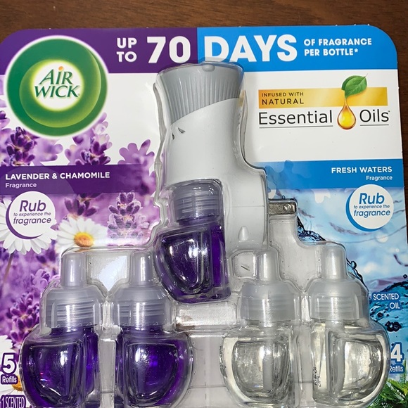 Air Wick Scented Oil, 1 Warmer & 9 Refills - Picture 8 of 12
